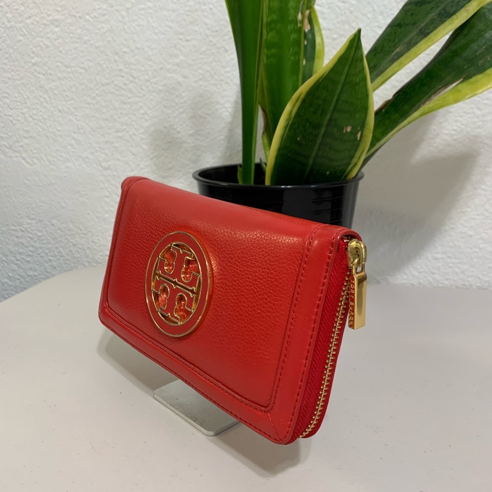 πππTORY BURCH Red Leather Walletπππ - Picture 3 of 8